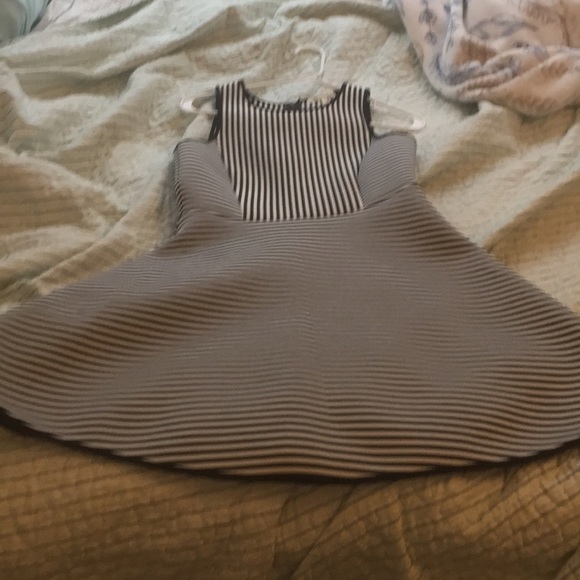 Monteau Los Angeles | Black & White Striped Sleeveless A Line Dress